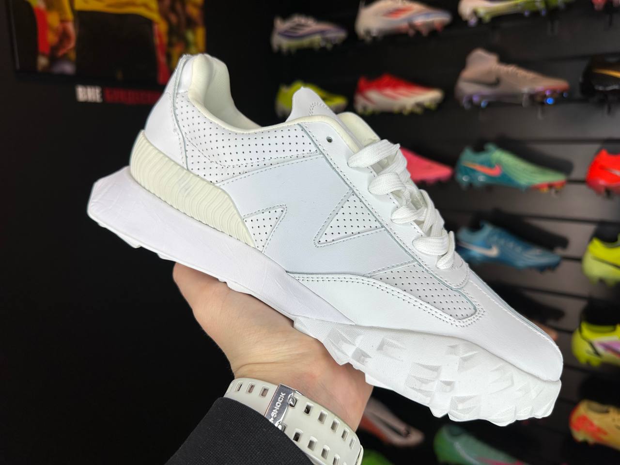 New Balance XC72
