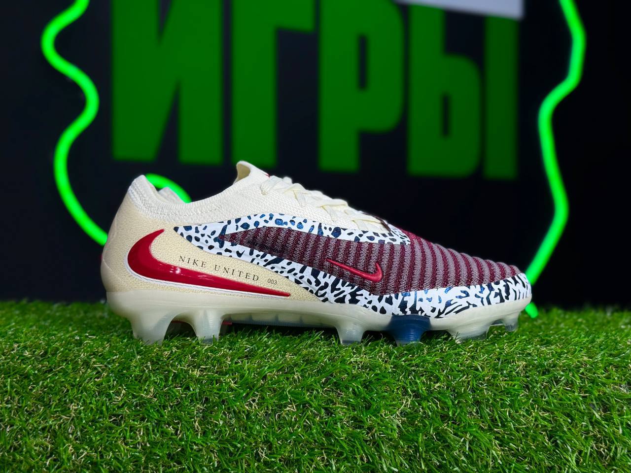 Бутсы детские и взрослые Nike Phantom 6 Elite FG