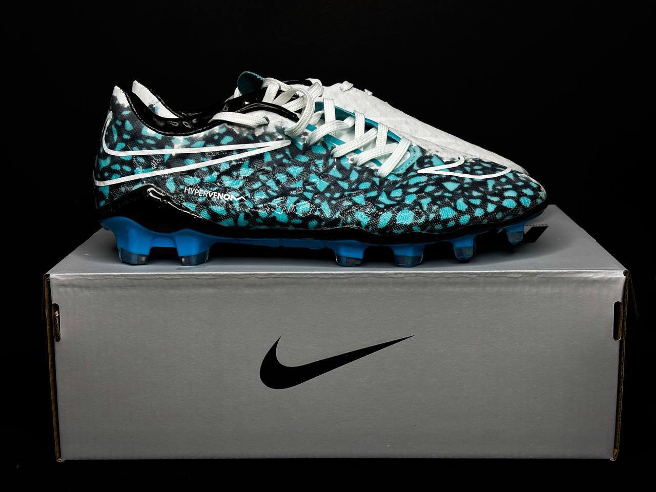 Nike Hypervenom Hydra RGN Elite FG